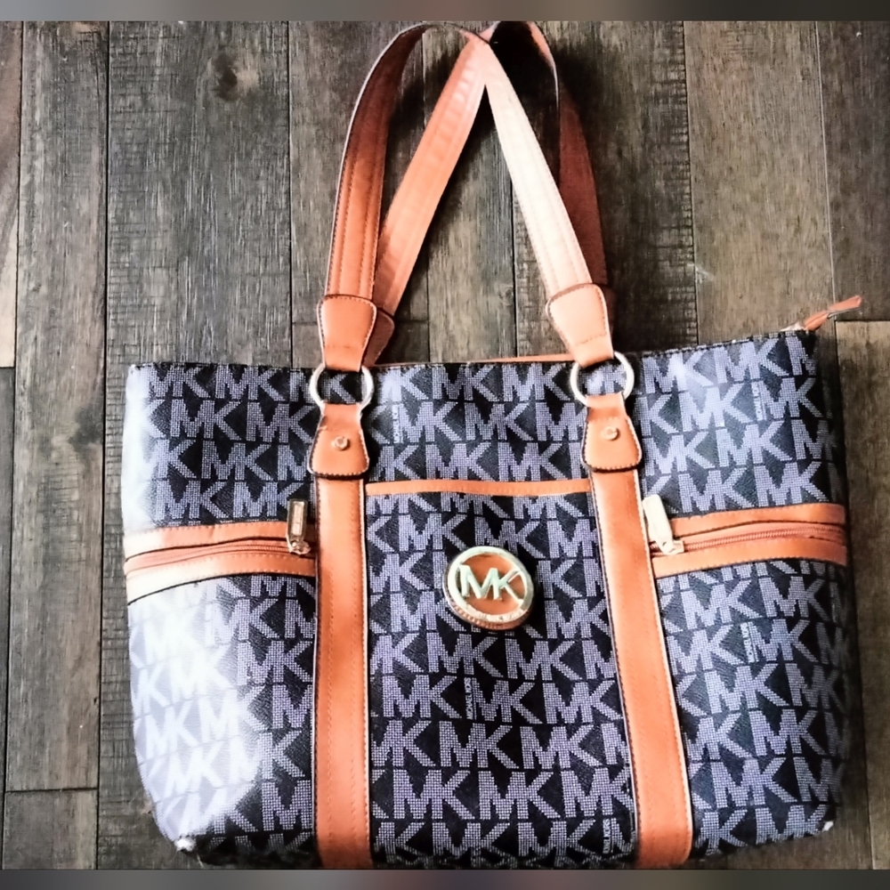 Michael Kors Signature Black and Tan Tote